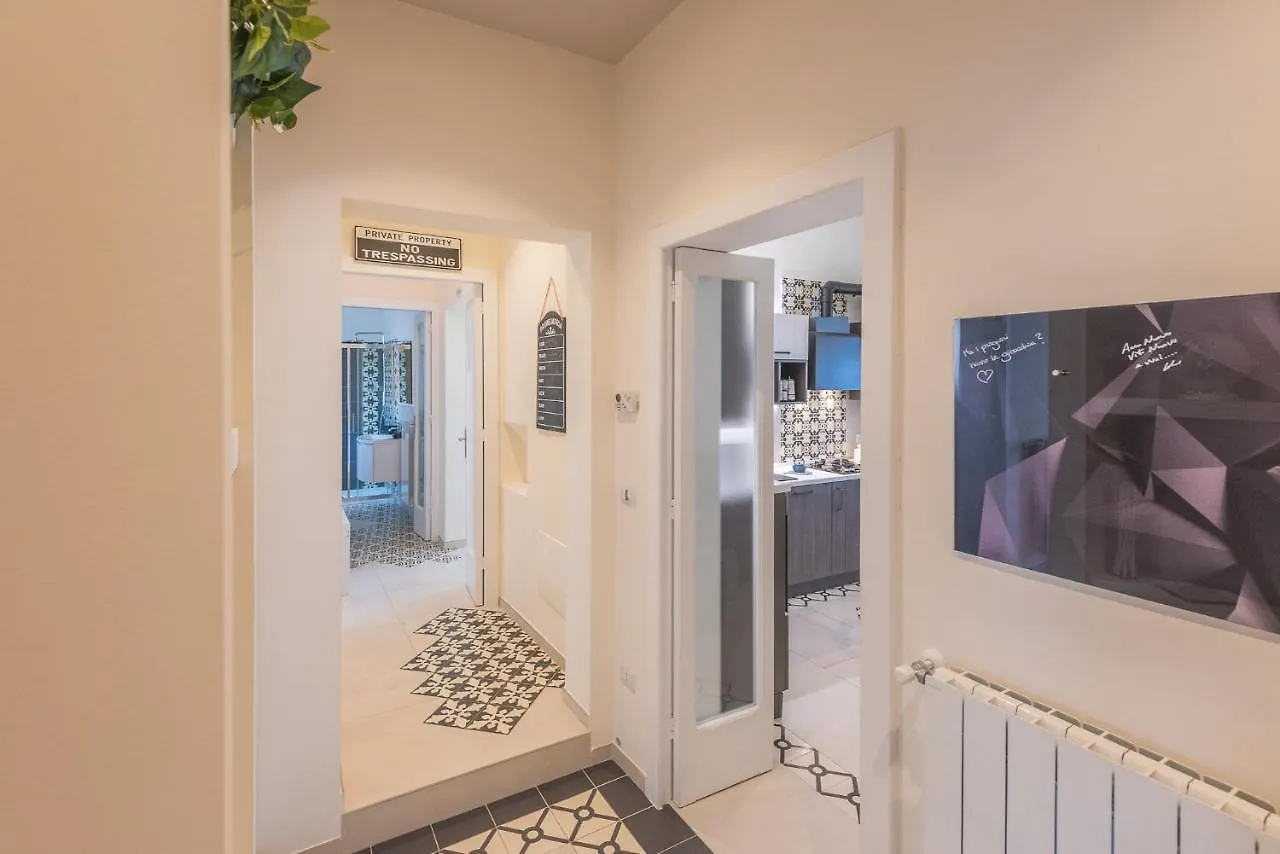 Casa Mabel - City Centre Rooms & Suites - Lecce Selection 0*,  Italy