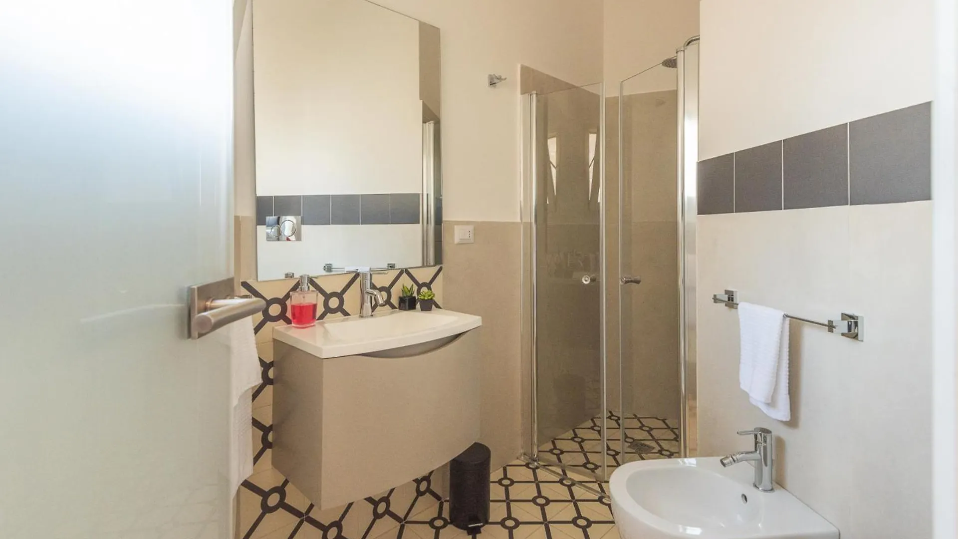 Casa Mabel - City Centre Rooms & Suites - Lecce Selection 0*,  Italy